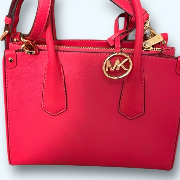 Michael Kors 🪢 NWT! Maple, Deep Pink Small Leather satchel handbag/Crossbody - Picture 5 of 7